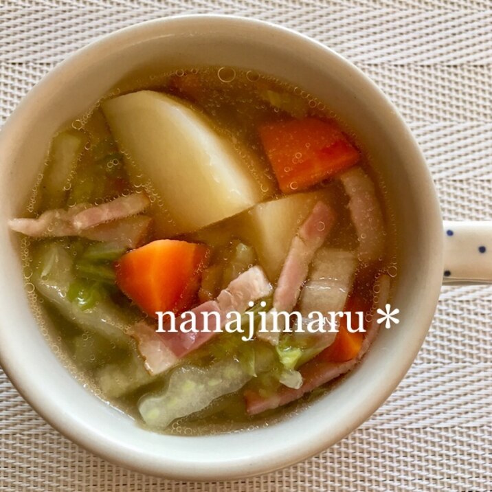 シャキッと白菜とゴロリ野菜のスープ☆